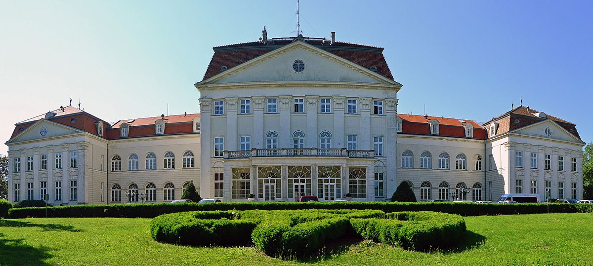 Hotel Schloss Wilhelmineberg Vienna Austria