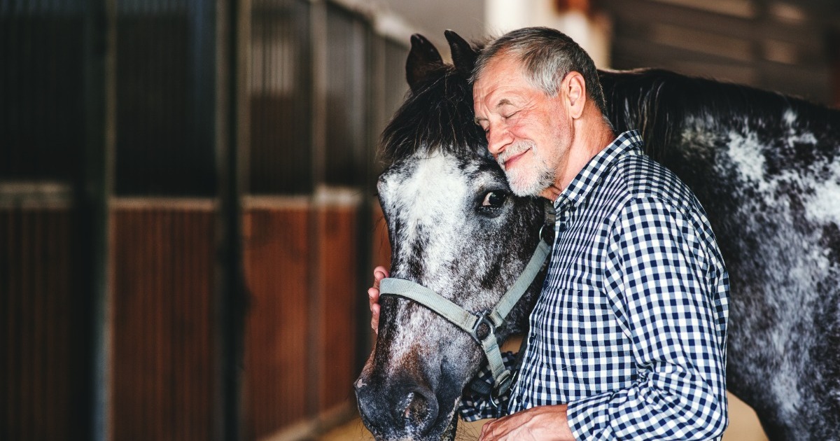 horse-riding-and-gardening-increase-quality-of-life-in-dementia