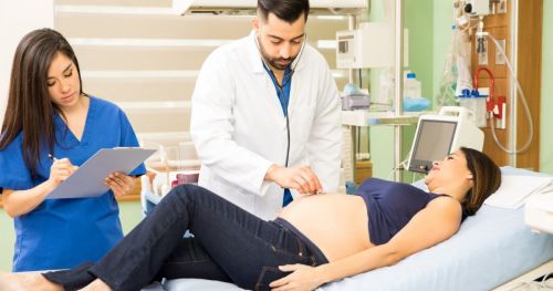 Simulation-based team training in obstetrics