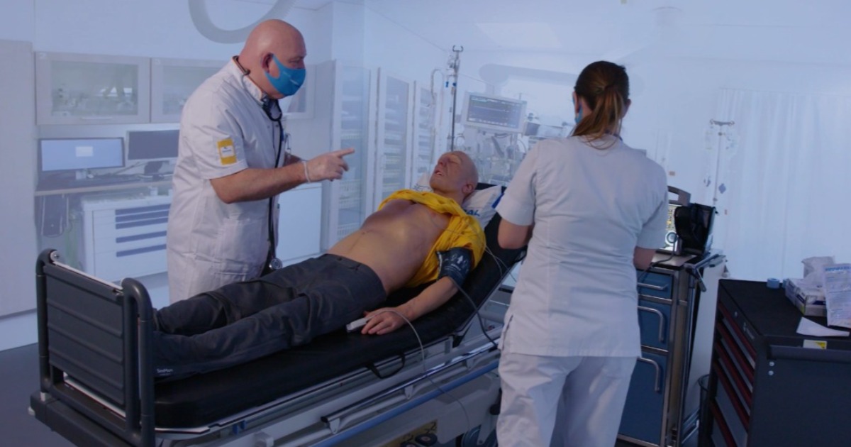 Secta Medical Simulation-based training in an immersive room